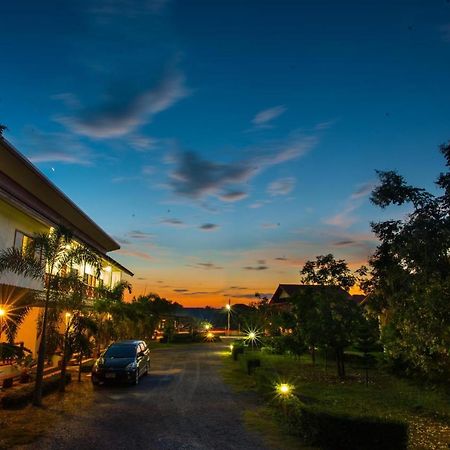 Chiang Kham Tai Lue Resort Ban Ngun Exterior foto